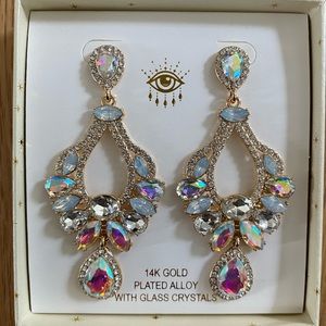 Eye Candy Ari AB Hanging Earrings